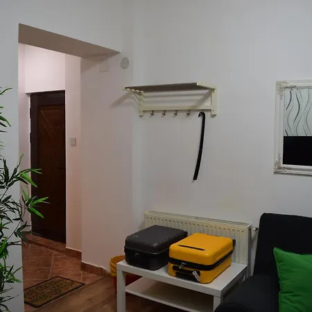 Grand Boulevard Apartment At Piata Romana- Netflix Bucarest Esterno foto